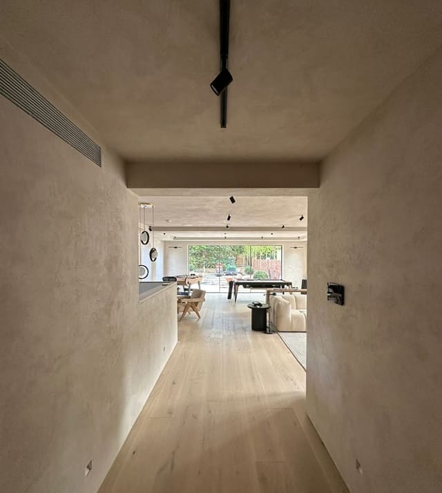Clay-plaster-slide-main-img